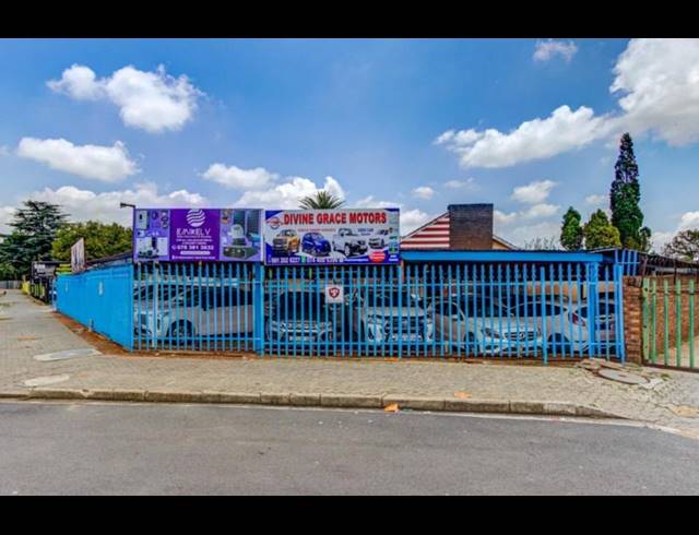 BUSINESS FOR SALE IN KEMPTON PARK EXT 04